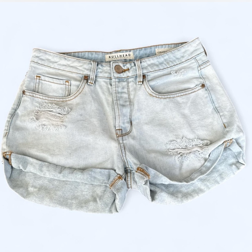 Bullhead Women's Faded Blue Jean Shorts